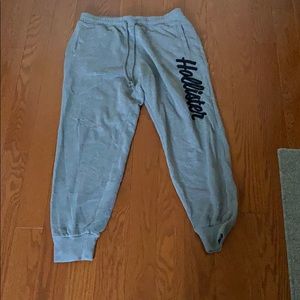 gray hollister sweatpants